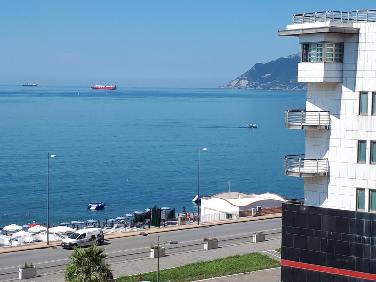 Alta Quota Relax On The Sea Bed and Breakfast Salerno Eksteriør billede